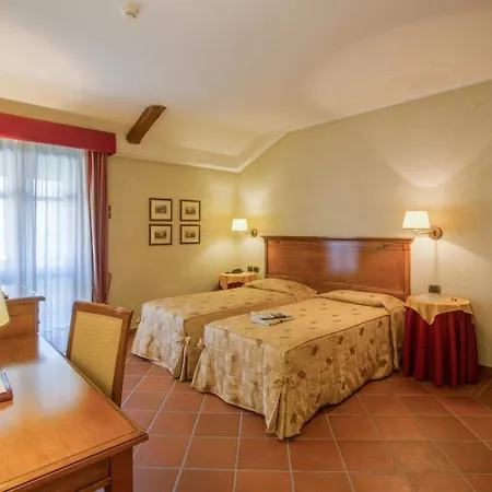 Romantic Furno 4*