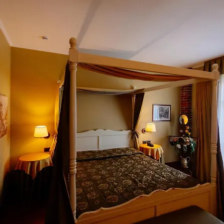 Romantic Furno Hotel San Francesco al Campo
