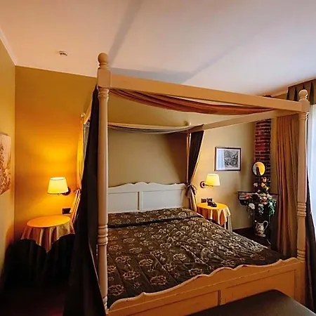 Romantic Furno 4*