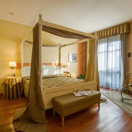 Romantic Furno Hotel San Francesco al Campo